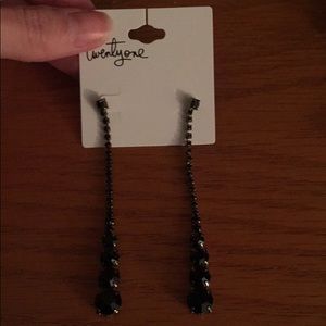 Forever 21 black drop earrings